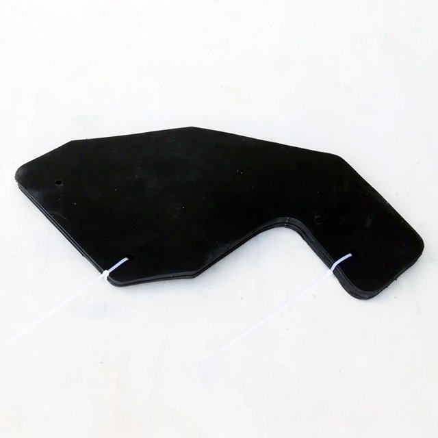 Dongfeng DFAC Light Truck Part Front Mud Guard 84AB23-03111