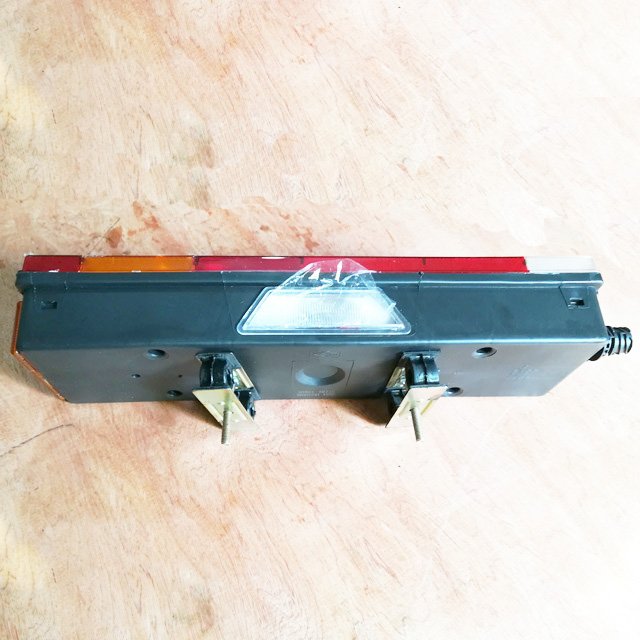 Dongfeng Rear tail lamp 37ZB1-73010