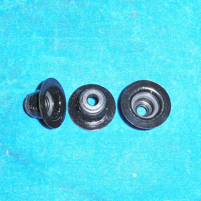 Dongfeng Truck Parts Valve oil seal L 3948578