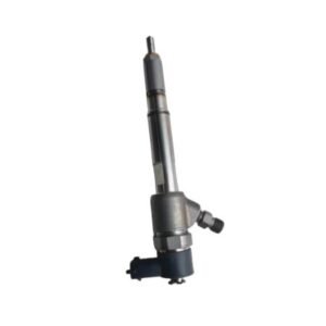 Dongfeng Tianlong Tianjin Cummins 6B5.9 original fuel injector C5481139